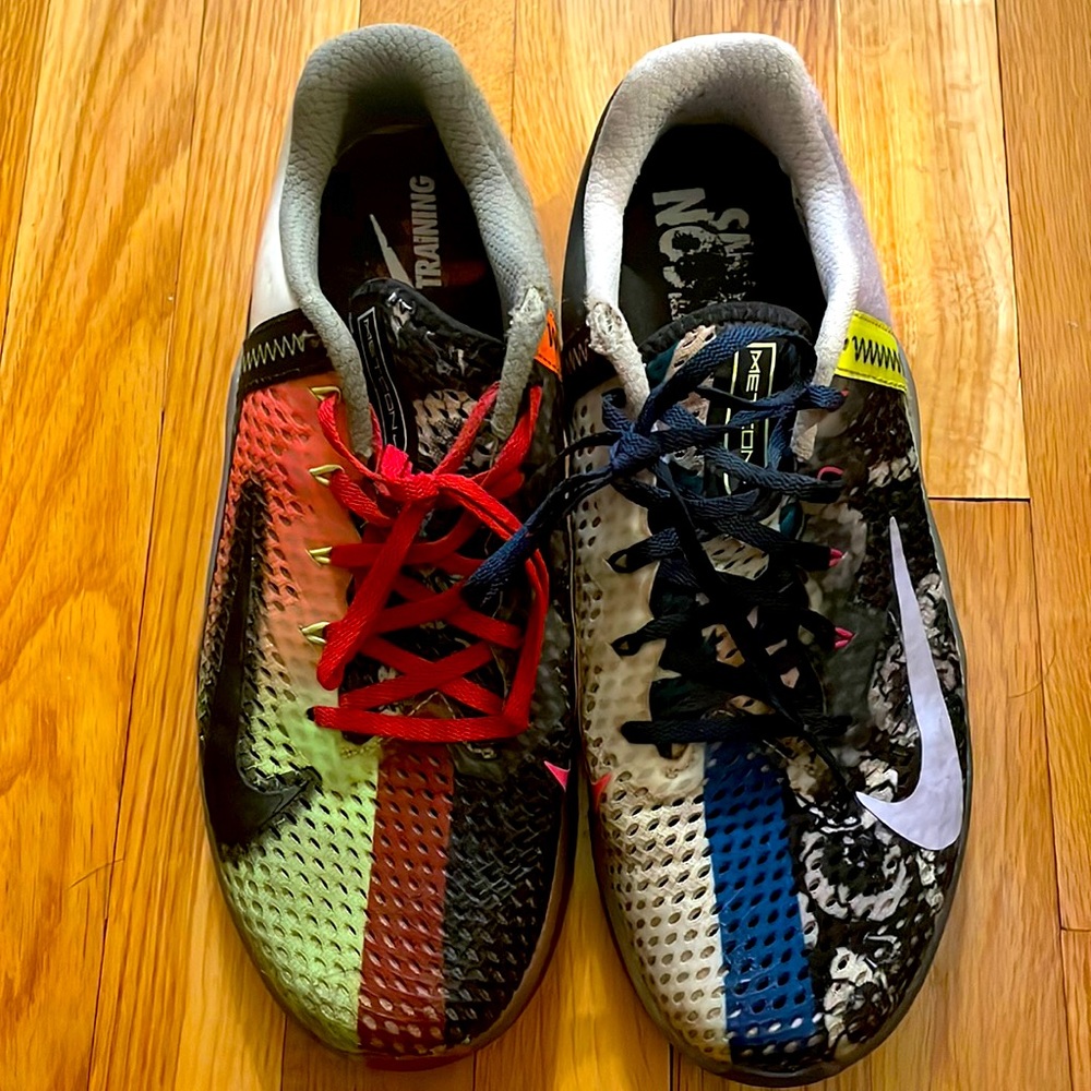 Nike “What the”Metcon 6’s.  Size 11 Men GUC.